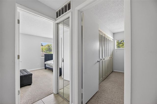 1879 LICHEN LANE B, Clearwater, FL 33760