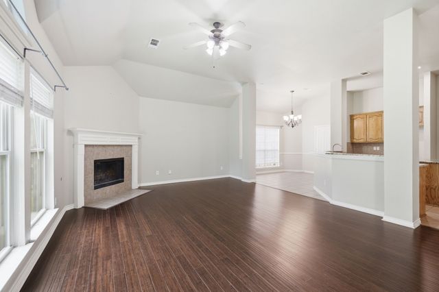 10 Saddlewood Court, Mansfield, TX 76063