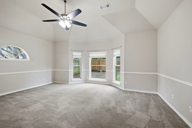 10 Saddlewood Court, Mansfield, TX 76063