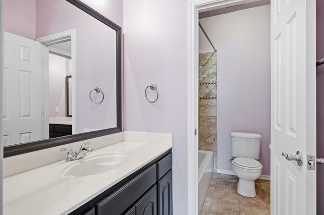 10 Saddlewood Court, Mansfield, TX 76063