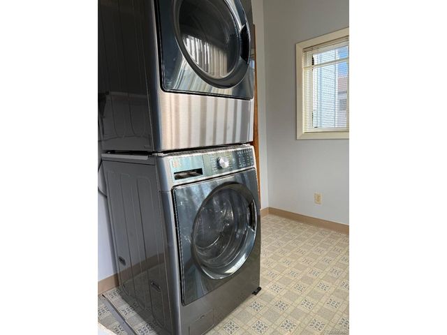 11650 W 13th Ave, Lakewood, CO 80401