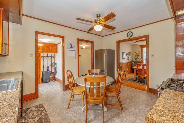 614 W Chicago Street, Lebanon, IN 46052