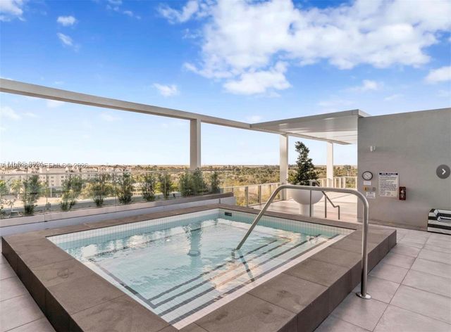 2000 Metropica Way 806, Sunrise, FL 33323