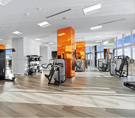 2000 Metropica Way 806, Sunrise, FL 33323