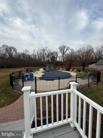 727 CLOVER HILL, Bridgeton, NJ 08302