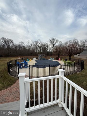 727 CLOVER HILL, Bridgeton, NJ 08302