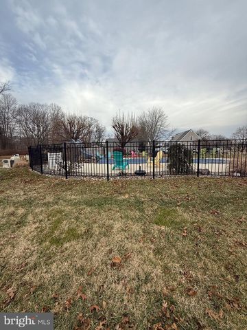 727 CLOVER HILL, Bridgeton, NJ 08302