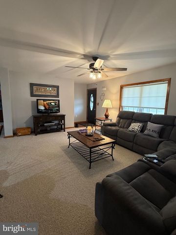 727 CLOVER HILL, Bridgeton, NJ 08302