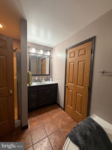 727 CLOVER HILL, Bridgeton, NJ 08302