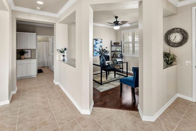 1289 Magnolia Ln, Lincoln, CA 95648