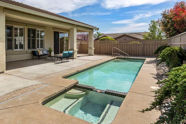 1289 Magnolia Ln, Lincoln, CA 95648