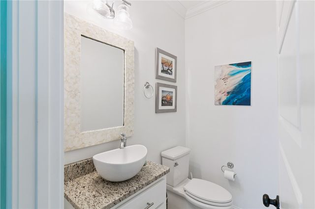 18 Country Club Court, St Simons Island, GA 31522