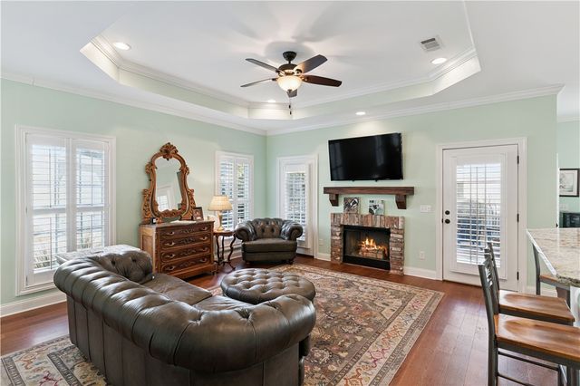 18 Country Club Court, St Simons Island, GA 31522