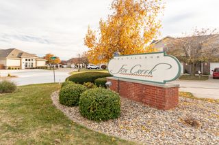 18 Misty Lane, Bloomington, IL 61705