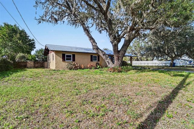 1723 PALMETTO AVENUE, Deland, FL 32724