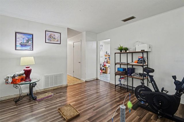 1723 PALMETTO AVENUE, Deland, FL 32724