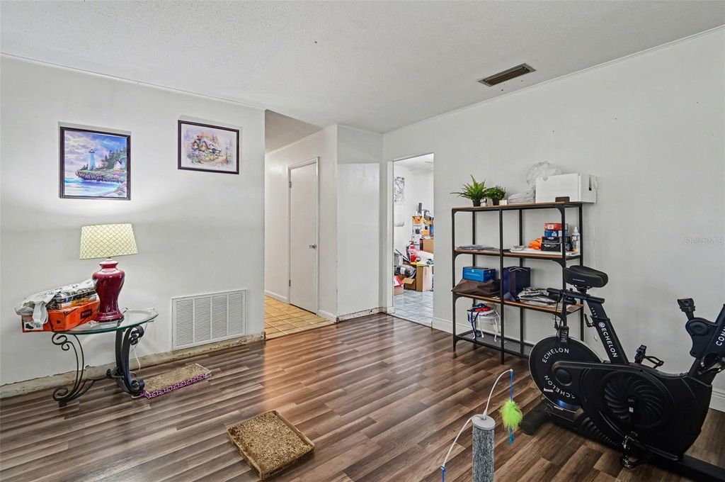 Image 5 of property listing at 1723 PALMETTO AVENUE, Deland, FL 32724