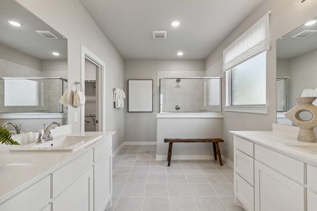 907 Sleepy Landing Drive, Lavon, TX 75166
