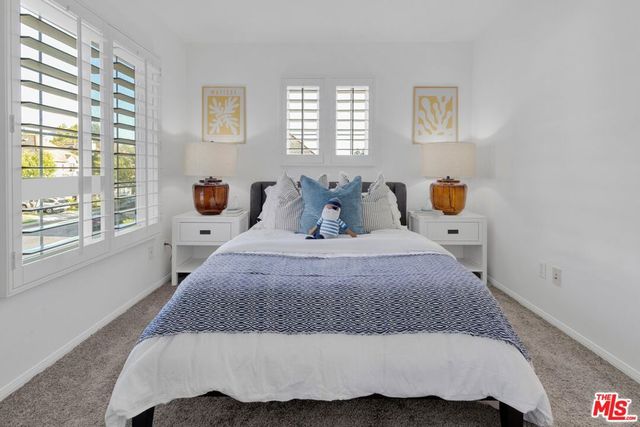 92 Winslow Lane, Irvine, CA 92620