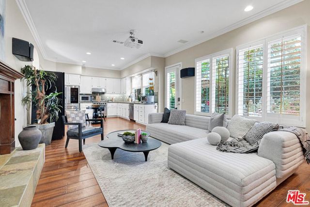 92 Winslow Lane, Irvine, CA 92620