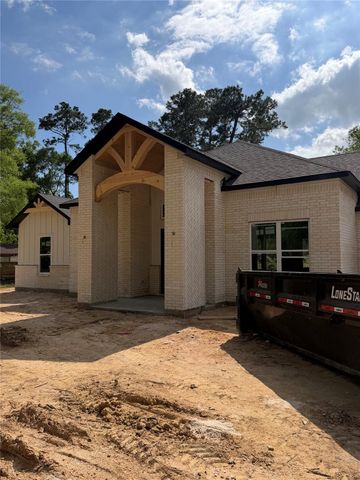 114 Magnolia Bend, Roman Forest, TX 77357