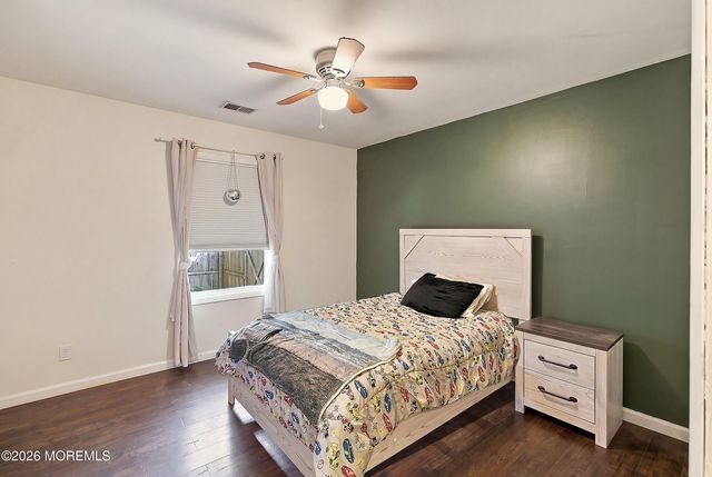 726 Lake Barnegat Drive N, Lanoka Harbor, NJ 08734
