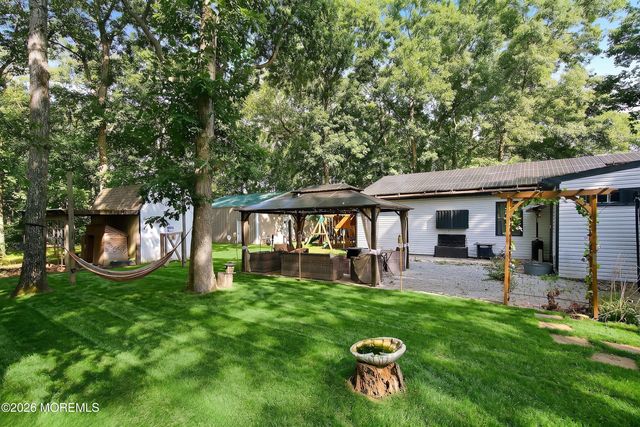 726 Lake Barnegat Drive N, Lanoka Harbor, NJ 08734