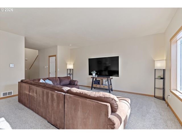 333 Nw 58TH St, Newport, OR 97365