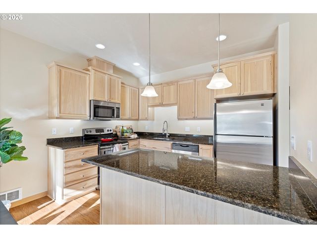 333 Nw 58TH St, Newport, OR 97365