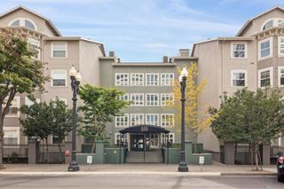 555 10th Street 102, Oakland, CA 94607