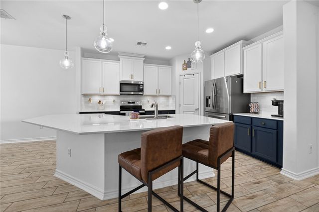 1016 Ocean Breeze, Portland, TX 78374