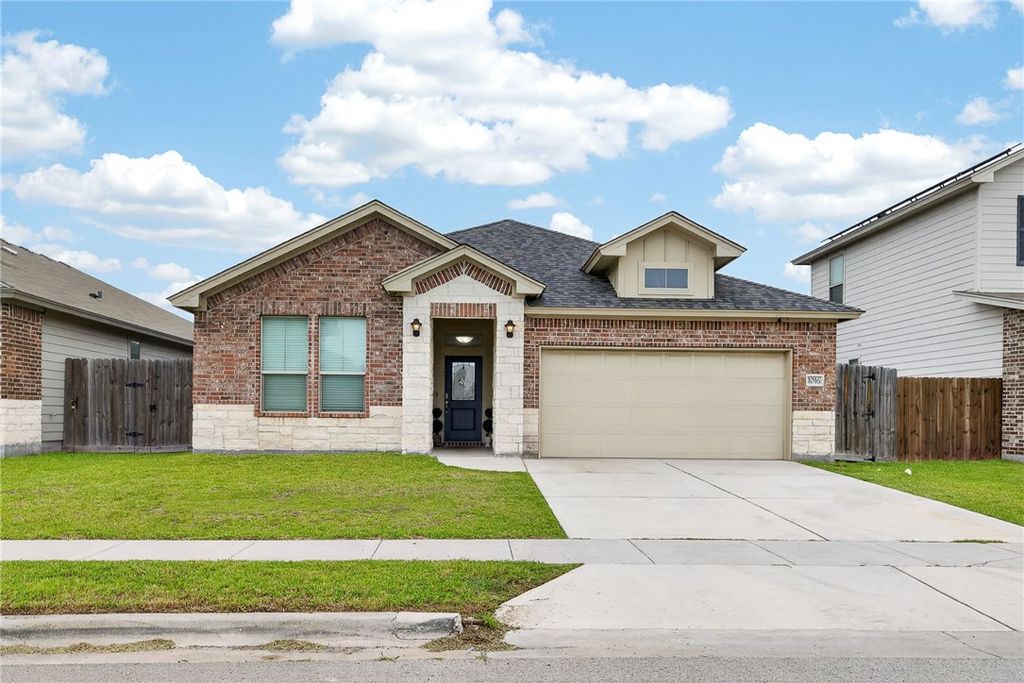 1016 Ocean Breeze, Portland, TX 78374