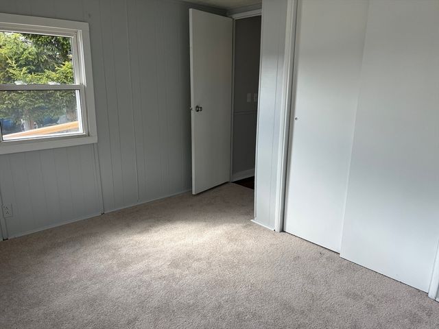 29 Presidents Way, Carver, MA 02330