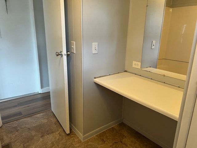 29 Presidents Way, Carver, MA 02330