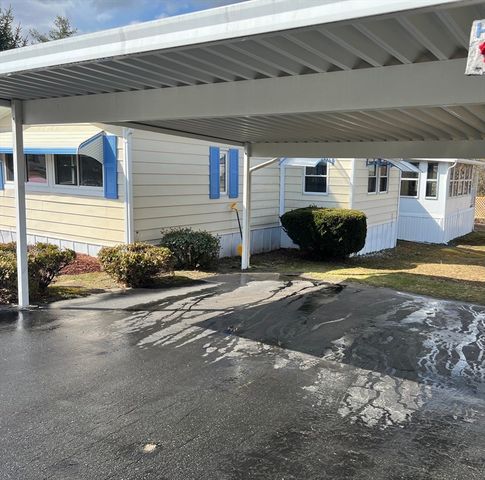 29 Presidents Way, Carver, MA 02330
