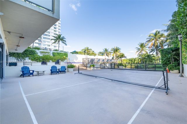 1621 Collins Ave 802, Miami Beach, FL 33139