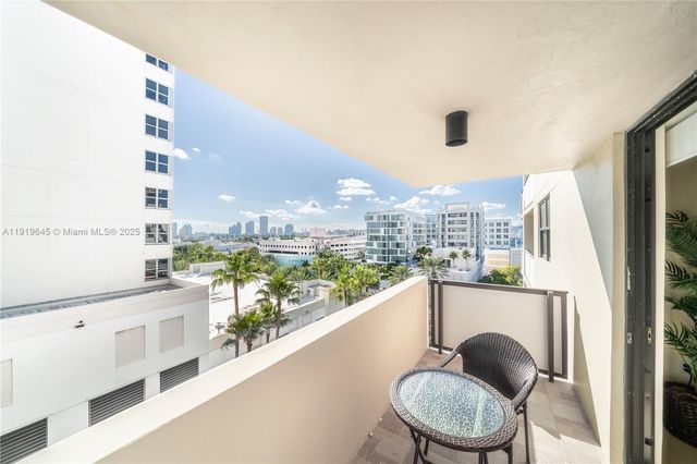 1621 Collins Ave 802, Miami Beach, FL 33139
