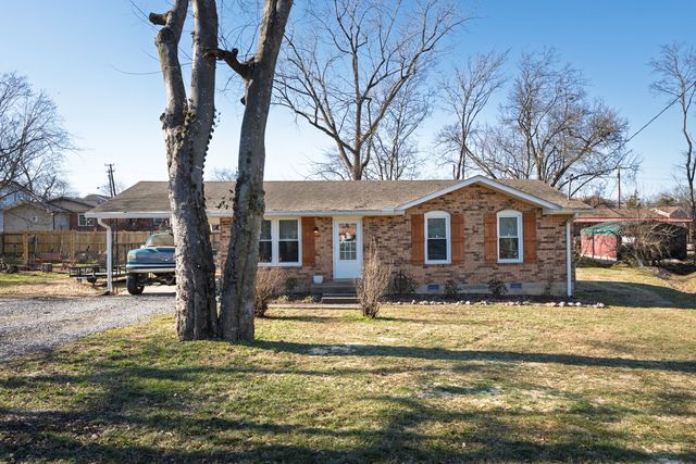 139 Laurel Ct, Hendersonville, TN 37075