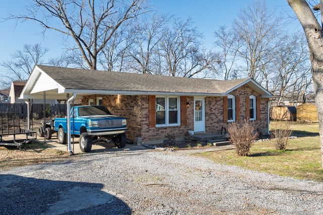 139 Laurel Ct, Hendersonville, TN 37075