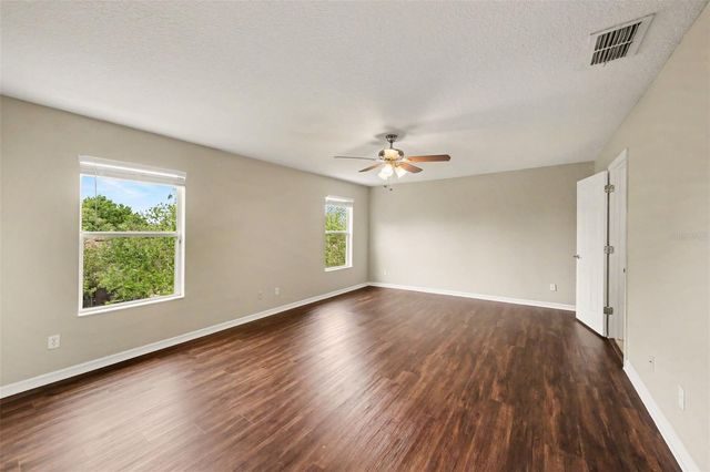 30030 MESSARA COVE, Mount Dora, FL 32757