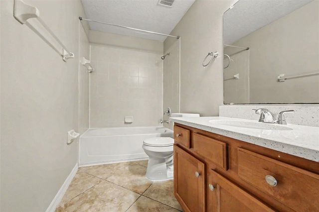 30030 MESSARA COVE, Mount Dora, FL 32757