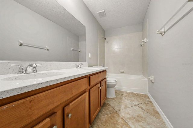 30030 MESSARA COVE, Mount Dora, FL 32757