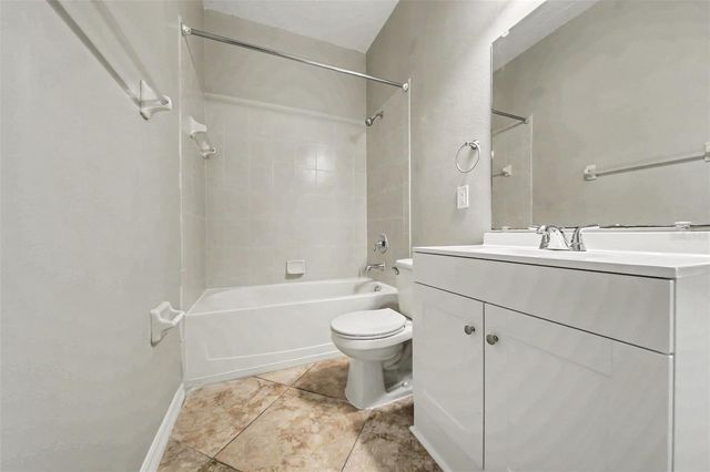 30030 MESSARA COVE, Mount Dora, FL 32757