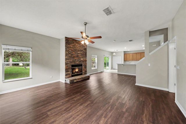 30030 MESSARA COVE, Mount Dora, FL 32757