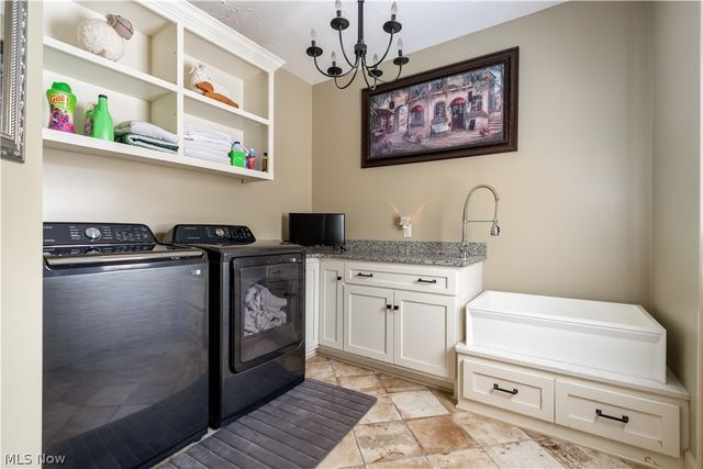 7912 Greenwich Boulevard NW, Massillon, OH 44646