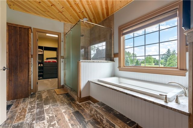 7912 Greenwich Boulevard NW, Massillon, OH 44646