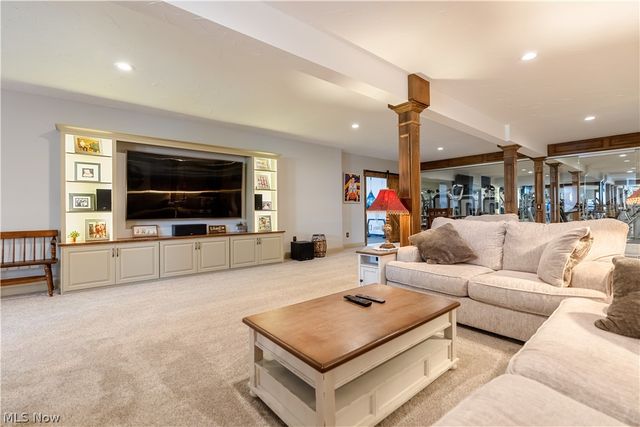 7912 Greenwich Boulevard NW, Massillon, OH 44646