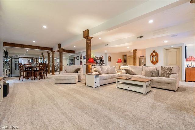 7912 Greenwich Boulevard NW, Massillon, OH 44646