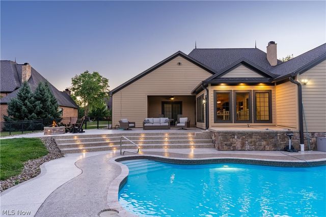 7912 Greenwich Boulevard NW, Massillon, OH 44646