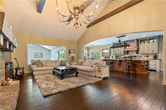 7912 Greenwich Boulevard NW, Massillon, OH 44646
